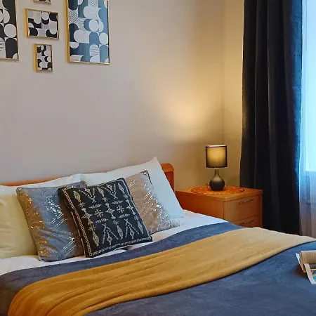 Cozy & Bright 1 Bedroom Apartment With Park Nearby - Free Parking, Central Riga, Up To 5 Guests 外观 照片