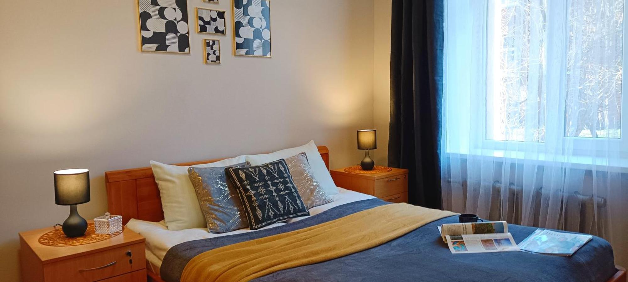 Cozy & Bright 1 Bedroom With Park Nearby - Free Parking, Riga, Up To 5 Guests * 里加